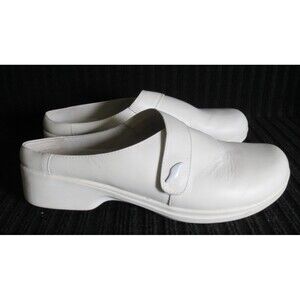 Propet Women’s White Leather Nursing Mule Clog Shoes 9 W0198 Classic Comfort